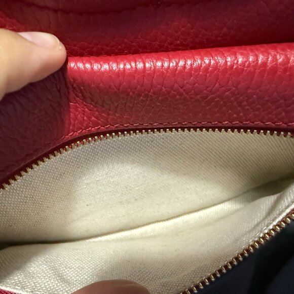 AUTHENTIC GUCCI GG LEATHER BACKPACK! Good Condition and Beautiful Color! - Picture 5 of 13